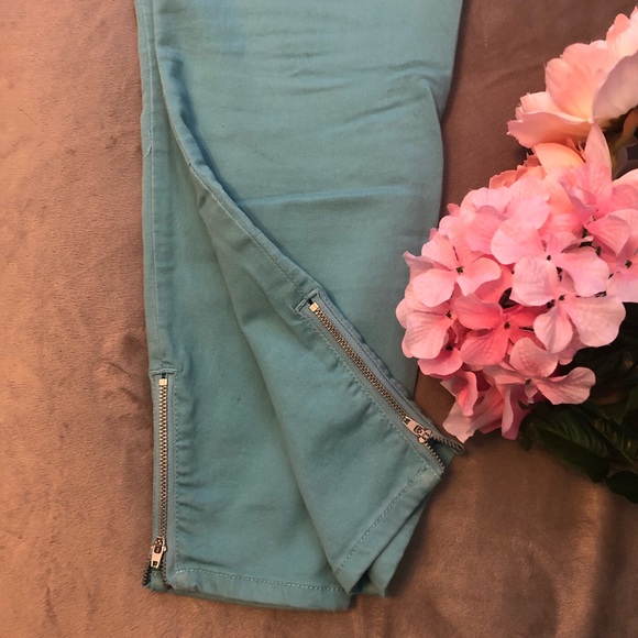 Forever 21 Premium Denim - light teal jeans - Picture 3 of 4